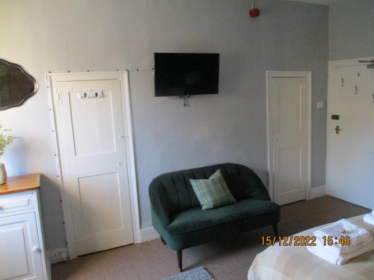 Three Tuns Ashwell Bed & Breakfast Exterior photo