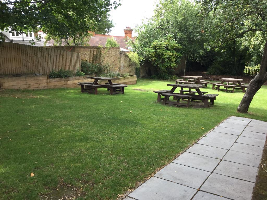 Three Tuns Ashwell Bed & Breakfast Exterior photo